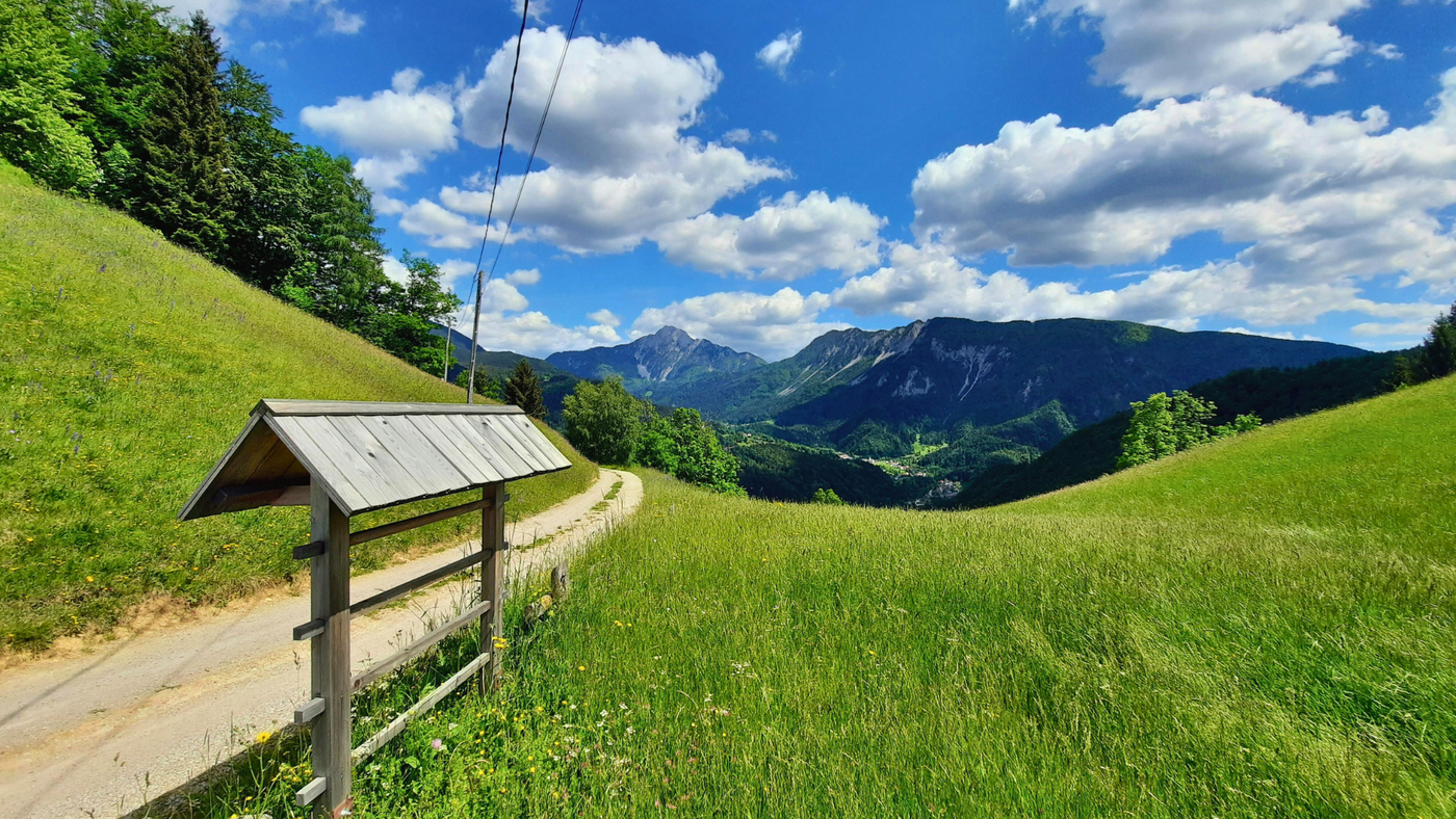 Slovenia in Summer – Lakes, Valleys & Alpine Walks