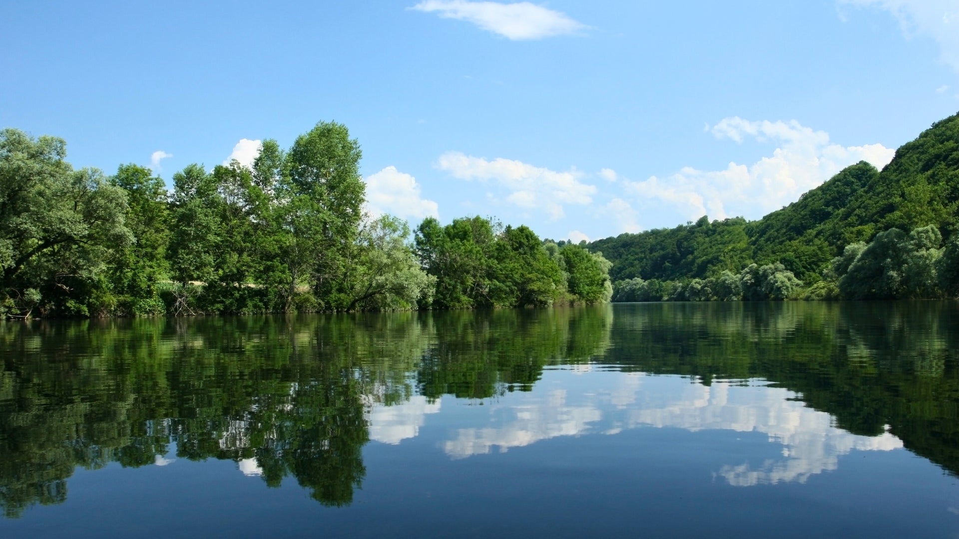 Río Kolpa — El río más cálido de Eslovenia