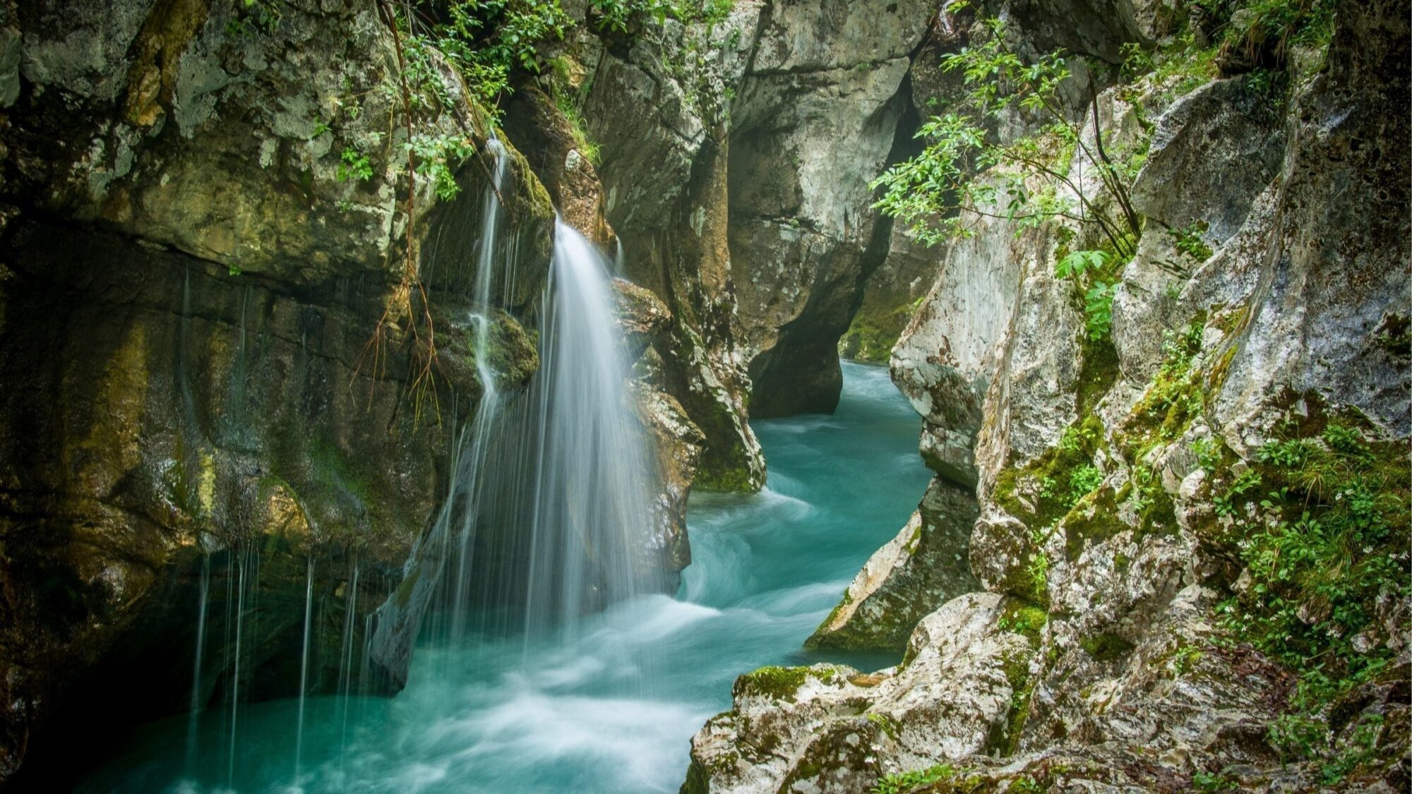 Gran sendero del desfiladero del Soča